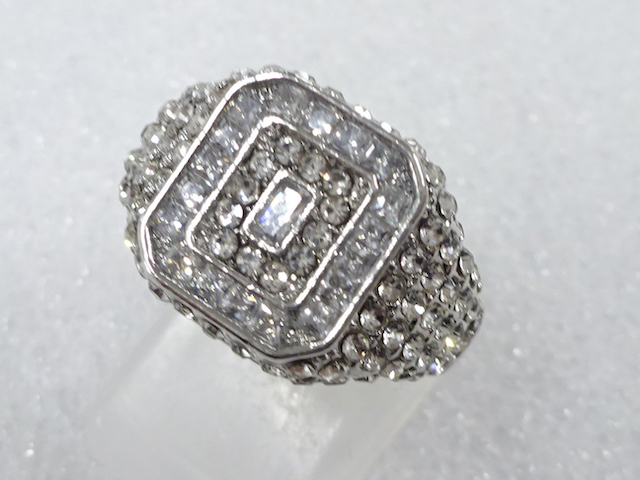 Japanese Kimono / Antique Accessories Metal